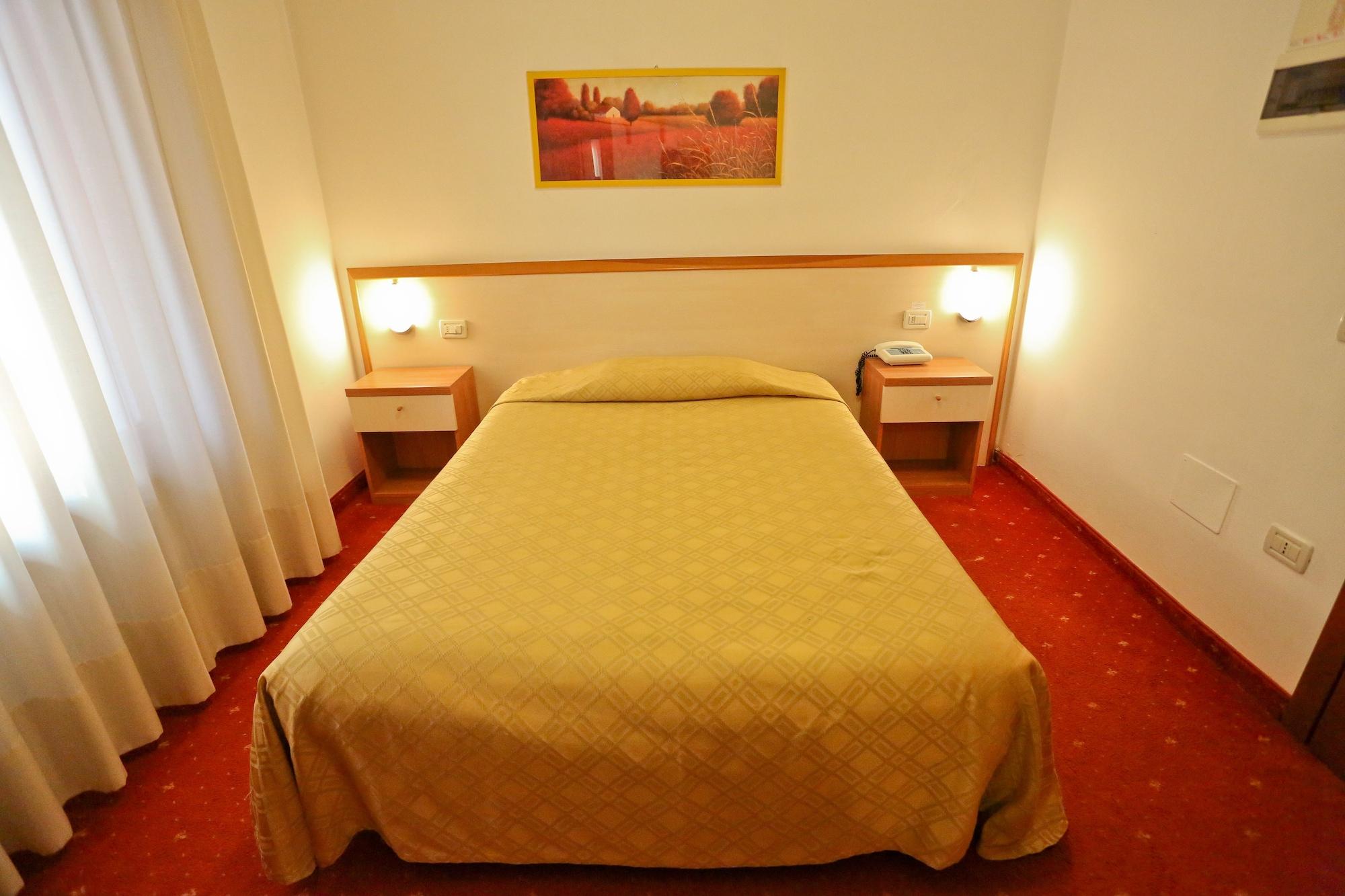 Hotel Due Ragni ヴィッロルバ エクステリア 写真