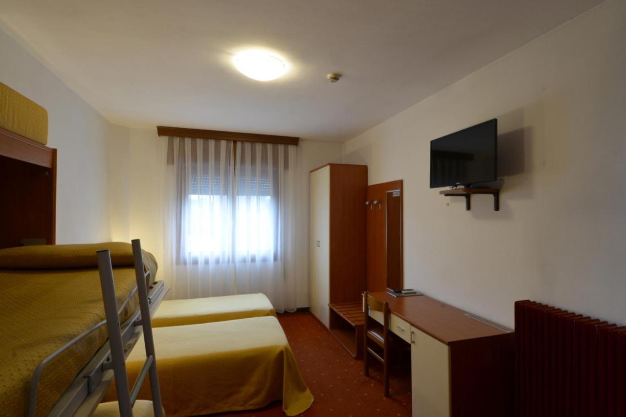 Hotel Due Ragni ヴィッロルバ エクステリア 写真